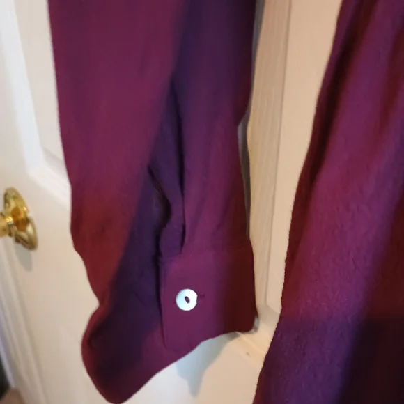 Very J Burgundy Romper M Long Sleeve Zip‎ Back Pockets Pleated Rayon Playsuit - Picture 7 of 14